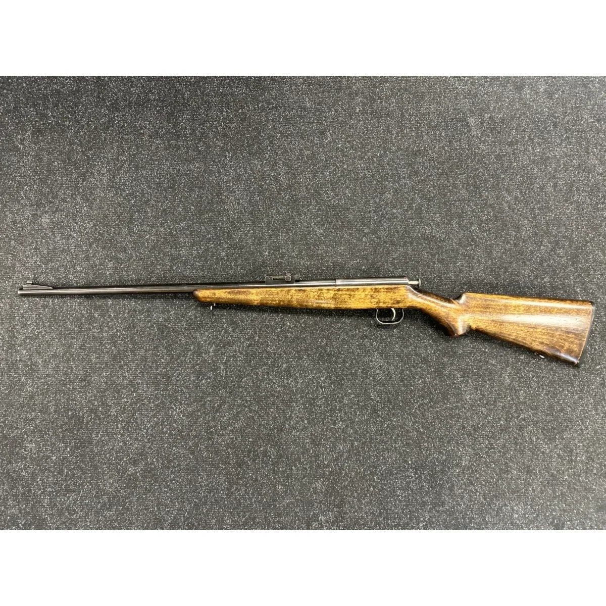 Sako P46 .22LR kertatulipienoiskivääri